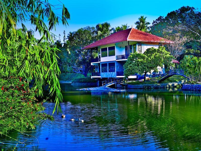 Hotel Yapahuwa Paradise Exterior photo