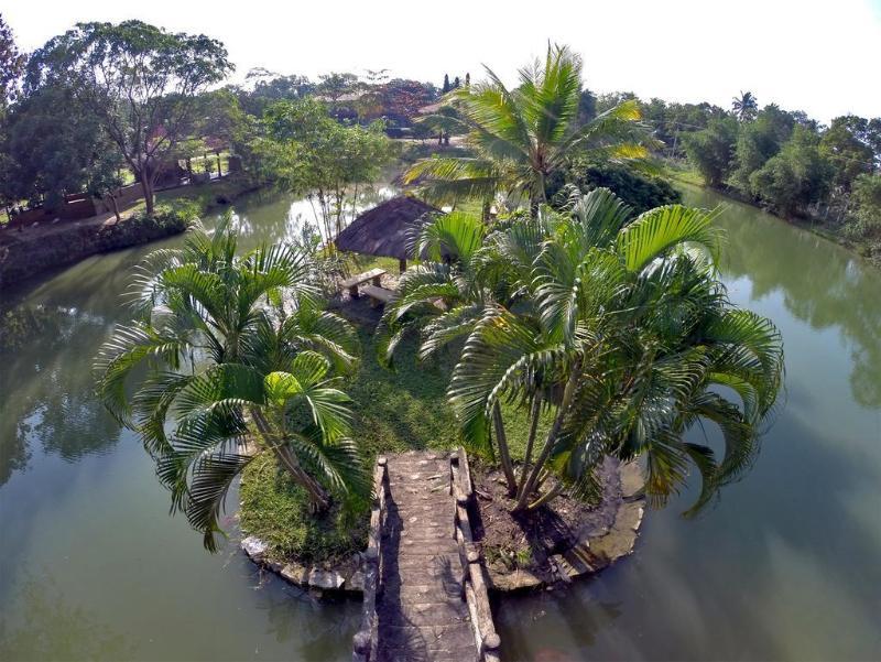 Hotel Yapahuwa Paradise Exterior photo